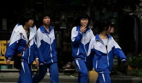 国产校服初中生视频,国产校服初中生活力瞬间